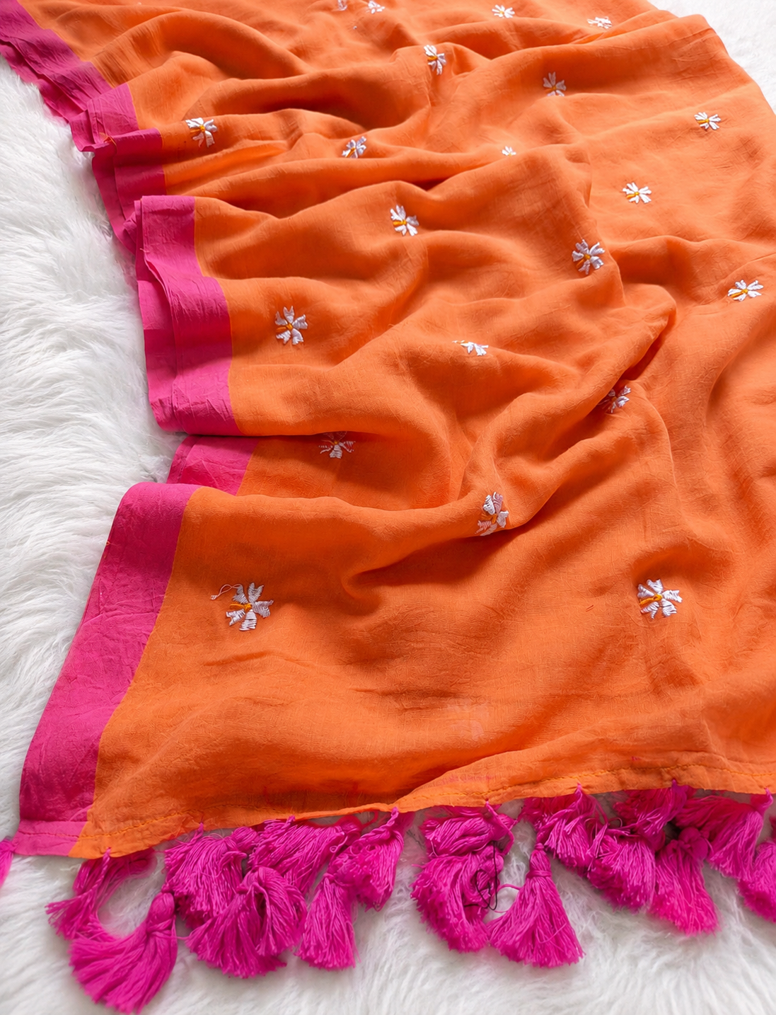 Prajakta Embroidered Saree