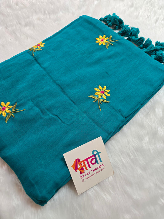 Daisy Embroidered Saree