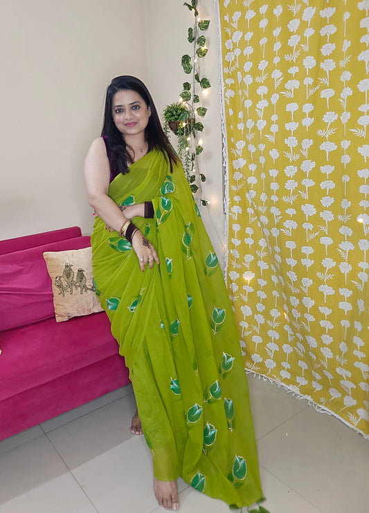 Gulaboo Mul Cotton Saree