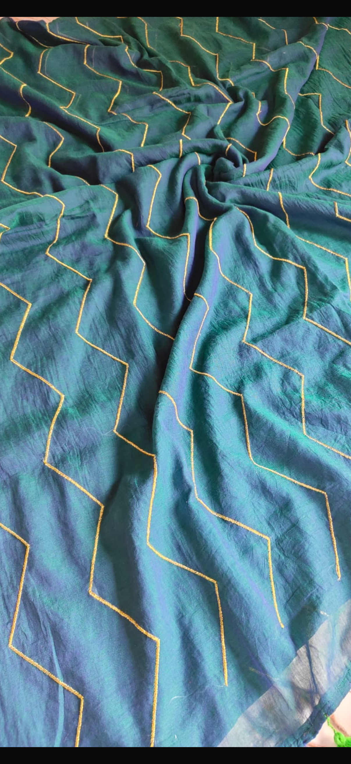 Zig Zag Zari Saree
