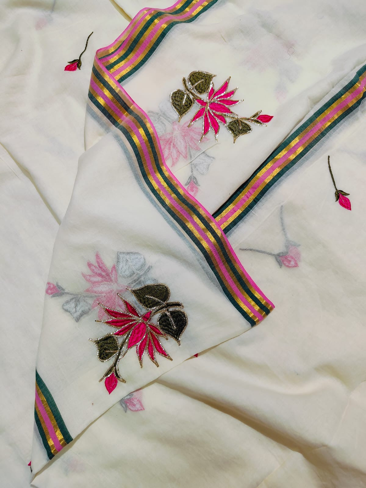Pitta work Lotus Saree 🪷