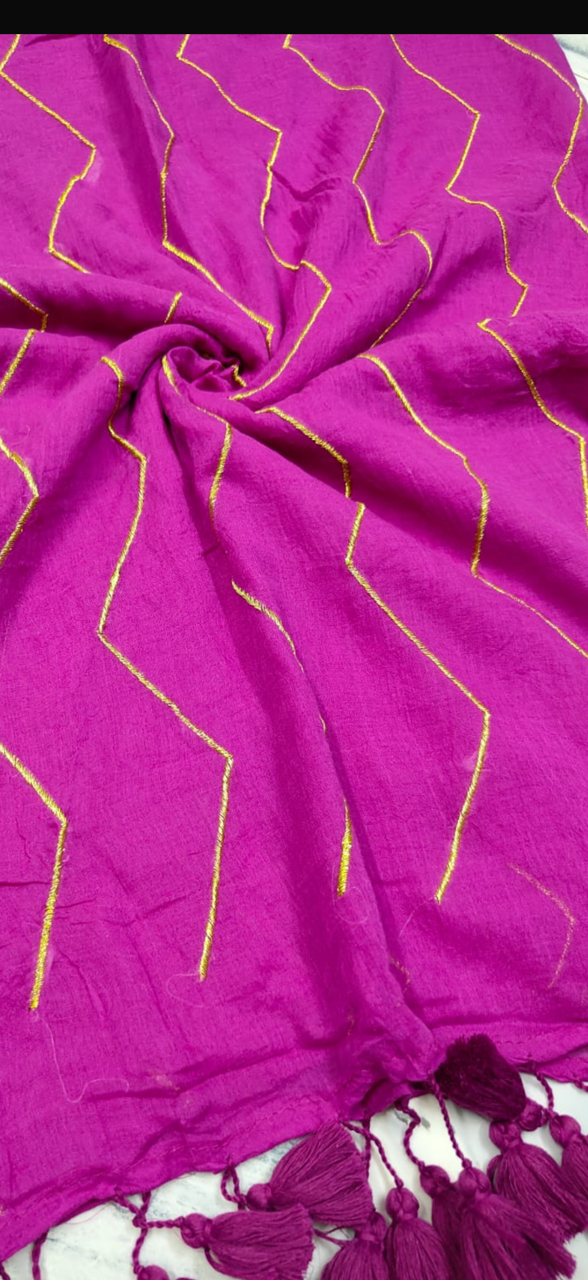 Zig Zag Zari Saree